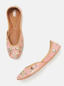 Anouk Women Peach-Coloured & Gold-Toned Sequinned & Embroidered Mojaris