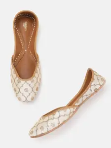 Anouk Women Beige & Gold-Toned Woven Design Mojaris