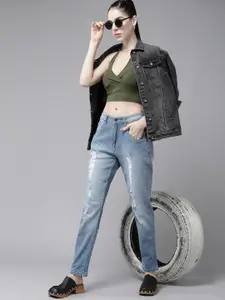 Roadster Women Blue Boyfriend Fit Mid-Rise Mildly Distressed Stretchable Jeans