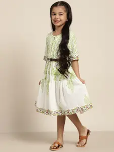 Sangria Girls White & Green Printed Fit & Flare Dress With Belt