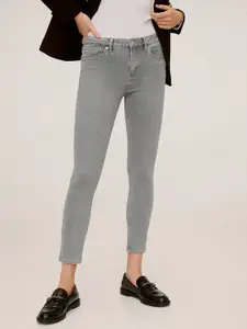 MANGO Women Grey Skinny Fit Mid-Rise Clean Look Stretchable Cropped Sustainable Jeans