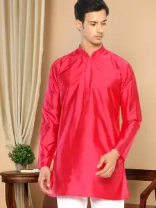 TATTVA Men Magenta Solid Straight Kurta