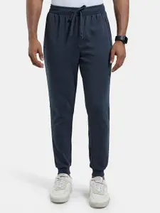 Jockey Combed Cotton Rich Slim Fit Jogger with Zipper Pockets-AM71