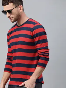 Urbano Fashion Men Red & Navy Blue Striped Slim Fit Round Neck T-shirt