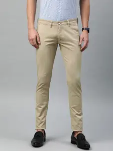 Peter England Men Beige Skinny Fit Solid Chinos