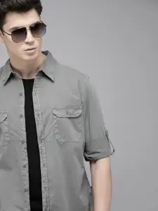 Roadster Men Grey Regular Fit Solid Casual Shirt