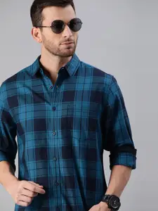 Roadster Men Blue Regular Fit Checked Sustainable Casual Shirt
