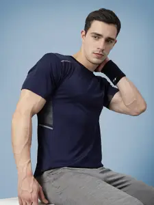 CHKOKKO Men Navy Blue Solid Round Neck Yoga & Gym T-shirt