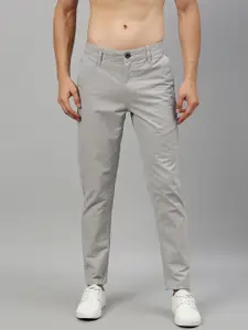 Roadster Men Grey Pure Cotton RegularChinos