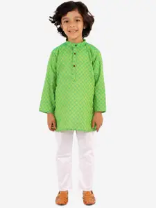 Superminis Boys Green & White Printed Kurta with Pyjamas