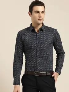 SOJANYA Men Navy Blue & Beige Regular Fit Printed Formal Shirt