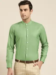 SOJANYA Men Green Classic Regular Fit Solid Formal Shirt