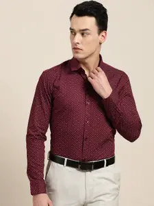 SOJANYA Men Maroon & Grey Classic Fit Printed Formal Shirt