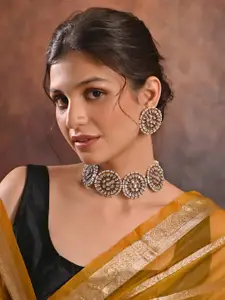 Fida Gold-Plated Choker Kundan Studded Necklace with Earrings