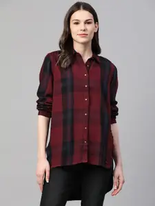 Pepe Jeans Women Maroon & Black Regular Fit Checked High-Low Casual Shirt