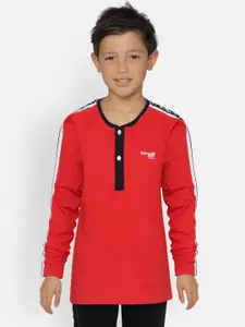 Gini and Jony Boys Red Solid Henley Neck Pure Cotton T-shirt