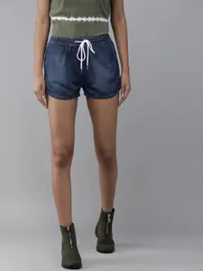 Roadster Women Navy Blue Pure Cotton Washed Mid-Rise Denim Shorts