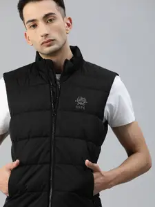 U.S. Polo Assn. Men Black Solid A20 Sleeveless Puffer Jacket
