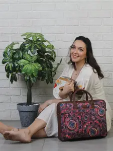 ZOUK Unisex Magenta & Blue Printed Vegan Leather 16 Inch  Laptop Bag