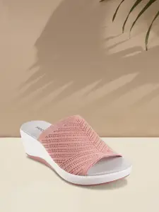 Mochi Women Pink Woven Design Sandals