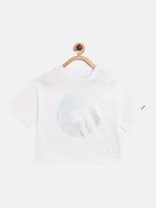 Converse Girls White & Silver Brand Logo Print Round Neck Boxy T-shirt