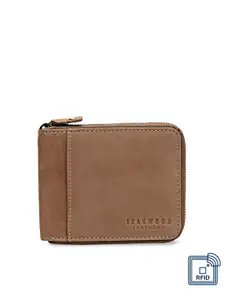 Teakwood Leathers Men Brown Solid Leather Zip Around Wallet