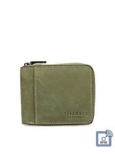 Teakwood Leathers Men Green Solid Zip Around Wallet