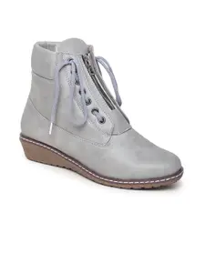 VALIOSAA Women Grey Solid Heeled Boots