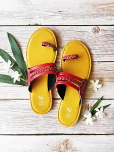 THE MADRAS TRUNK Women Red Woven Design Leather One Toe Flats