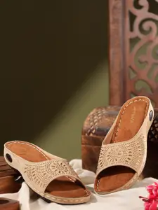 TRASE Women Embellished Open Toe Flats