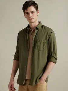 Louis Philippe Jeans Men Olive Green Slim Fit Solid Casual Shirt