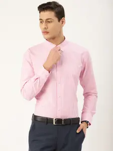 Style Quotient Men Pink & White Checked Smart Formal Shirt