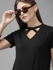 Roadster Women Black Solid Top