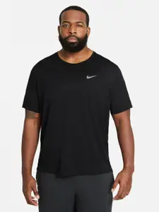 Nike Men Black Dri-FIT Refective Trim MILER Running T-shirt