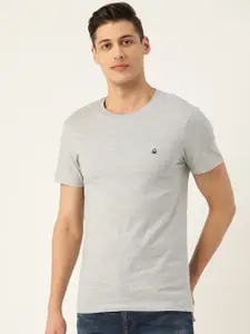United Colors of Benetton Men Grey Melange Slim Fit Solid Round Neck T-shirt