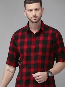 Roadster Men Red & Black Regular Fit Checked Sustainable Casual Shirt