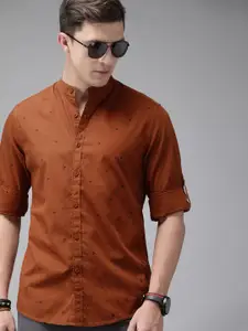 Roadster Men Camel Brown & Black Regular Fit Printed Sustainable Casual Shirt