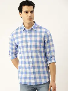 United Colors of Benetton Men Blue & White Slim Fit Checked Casual Shirt