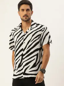 Hancock Men White & Black Regular Fit Zebra Print Casual Shirt