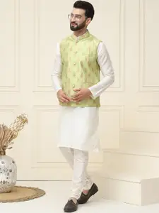SOJANYA Men Off-White & Green Solid Kurta Churidar & Nehru Jacket