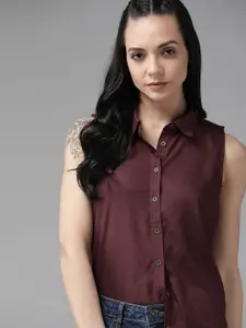 Roadster GreenTurn Women Wine-Coloured Solid High-Low  Casual Shirt