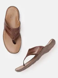 Clarks Men Brown Textured Leather Comfort Sandals