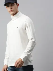 WROGN Men White Solid Slim Fit Turtle Neck Pure Cotton T-shirt