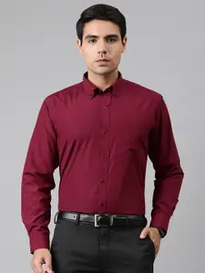 English Navy Men Maroon Slim Fit Easy Iron Solid Formal Shirt