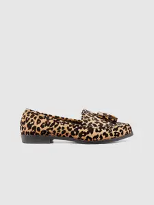 DOROTHY PERKINS Women Beige & Black Leopard Print Tassel Loafers