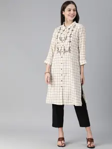 Global Desi Women Off White & Black Floral Embroidered Thread Work Kurta
