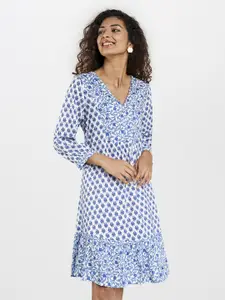 Global Desi Women Blue & White Ecovero Printed A-Line Dress