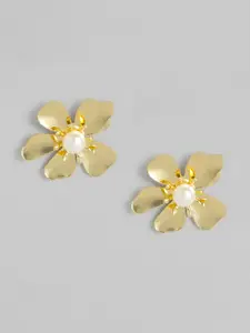 justpeachy Gold-Plated Pearl Studded Floral Studs