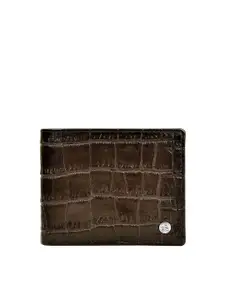Eske Men Brown Textured Bi-Fold Genuine Leather Two Fold Wallet