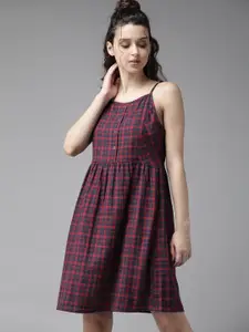 The Roadster Lifestyle Co Women Red & Navy Pure Cotton Checked A-Line Dress